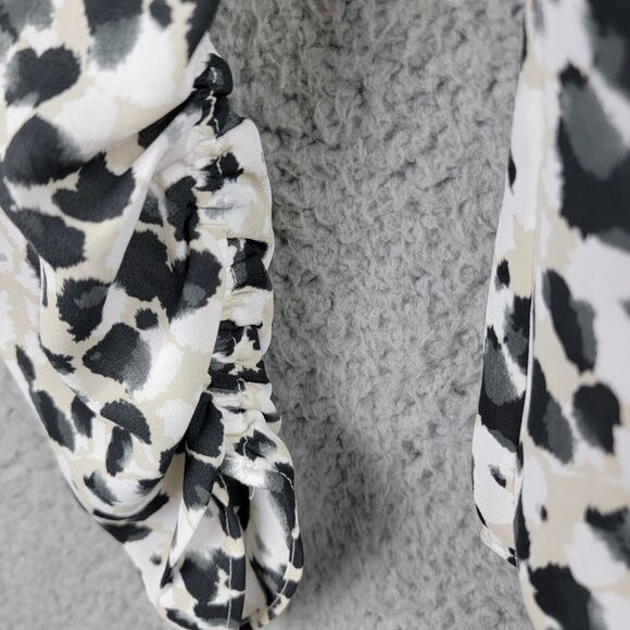 CAbi Blouse Womens Small Office Siren Ruched Sleeves Peplum V Neck Leopard Wrap - Picture 4 of 14